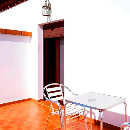 Appartement Sin Cocina Con Terraza, Aire Acondicionado Y Garaje